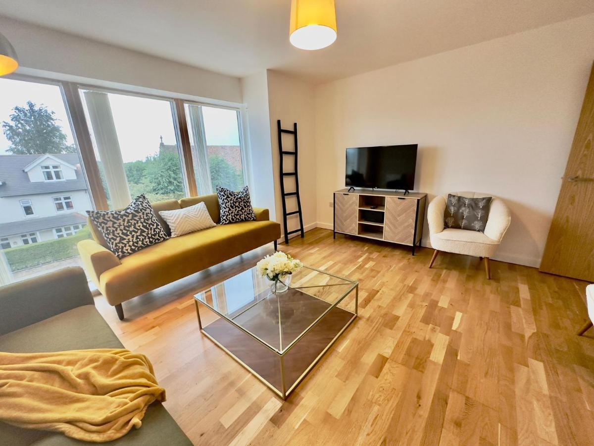 Koala & Tree - Modern 1 Bed Apartment For 4 Guests In The Heart Of Cambridge - Short Lets & Serviced Accommodation Exterior foto