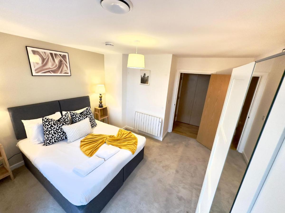 Koala & Tree - Modern 1 Bed Apartment For 4 Guests In The Heart Of Cambridge - Short Lets & Serviced Accommodation Exterior foto